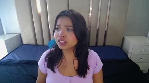 liliana online show from February 26, 1:59 am