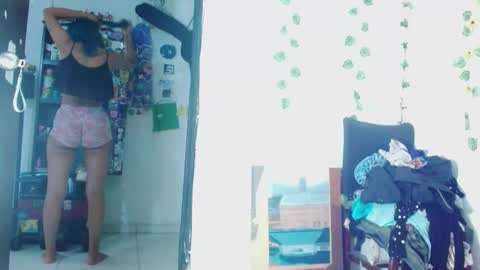 yesica online show from November 12, 8:29 pm