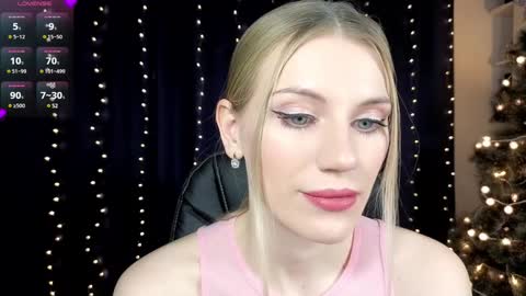 Anna online show from December 25, 3:06 pm