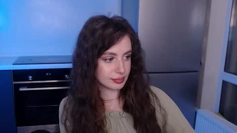 Lilu online show from February 4, 9:07 pm