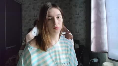 liliawoolf online show from February 20, 6:37 am