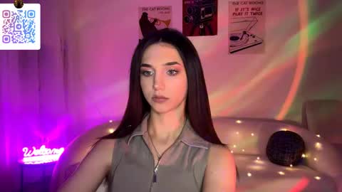 Lina online show from March 20, 10:25 pm