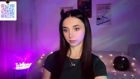 Lina online show from March 22, 10:27 pm