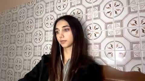 Lina online show from November 13, 10:20 pm