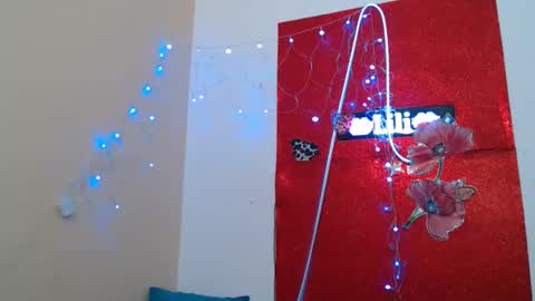 liliimilf online show from April 4, 2:38 pm