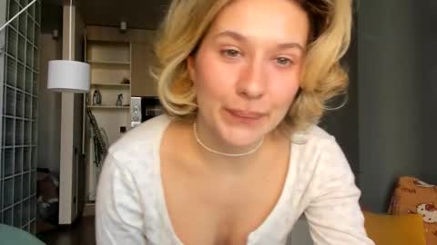 lilith online show from March 6, 9:26 am