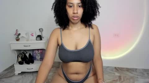 Alejandra  online show from June 12, 4:42 am