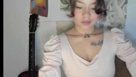Snapshot of lilithintheeden chatting on January 30, 2:06 am Lilith online show from January 30, 2:06 am