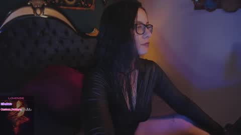 Snapshot of lilithmystic01 chatting on October 21, 12:58 am lilithmystic01 online show from October 21, 12:58 am