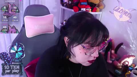 Lilo  online show from January 17, 12:12 pm