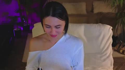 Lilu online show from April 16, 9:39 pm