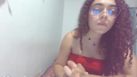 lily_anal_squirt online show from December 16, 2:50 am