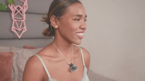 Lily Miiller online show from November 15, 8:21 pm