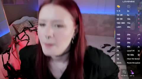 Lily online show from April 18, 2:52 pm