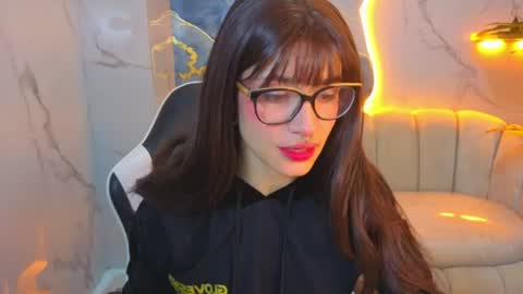 Follow me.. Live 730 to 1400 online show from June 18, 12:43 pm