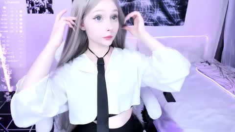 Lily online show from September 25, 11:31 am