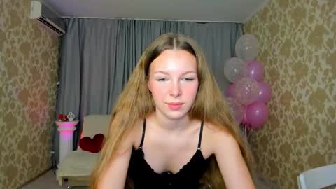 lilyeblake online show from February 27, 7:46 pm