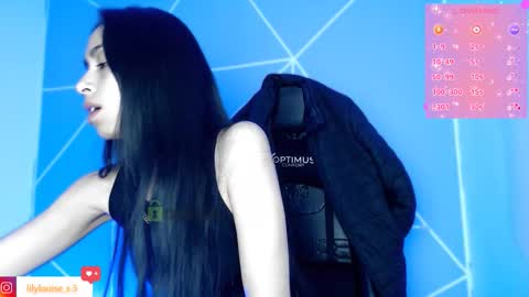 Liliana louise online show from March 15, 11:18 pm