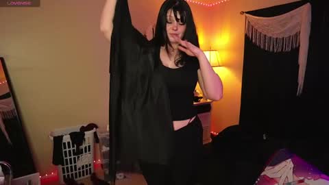 Snapshot of lilypixel chatting on March 8, 3:05 am Liliana Marie Pixelate online show from March 8, 3:05 am