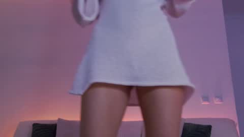 Lily online show from April 18, 4:42 pm