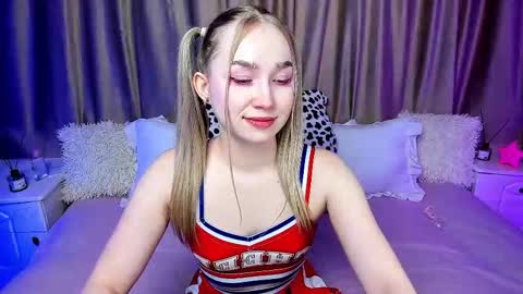 Lilian online show from November 4, 5:56 am