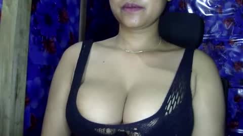 limaakter246618 online show from April 14, 6:41 pm