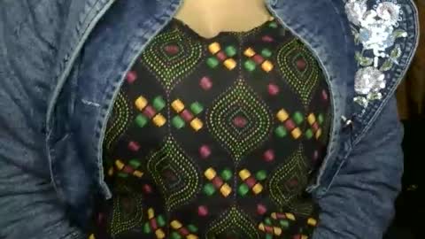 limaakter246618 online show from January 14, 4:01 pm