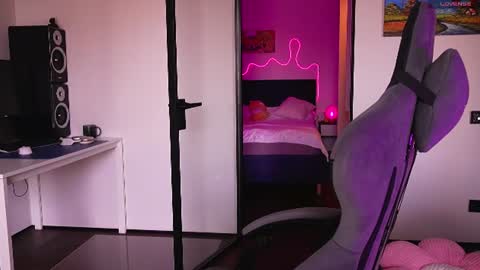 limy_sweet online show from July 15, 10:42 am
