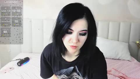 lina_moony online show from January 8, 1:53 am