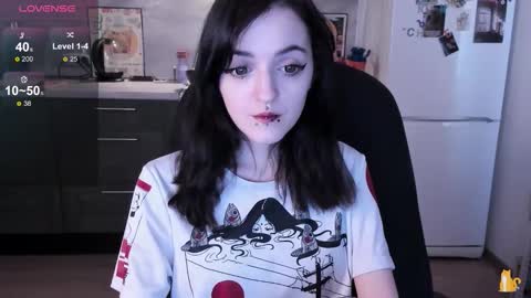 Lina 3  1715622743 online show from February 3, 6:51 am