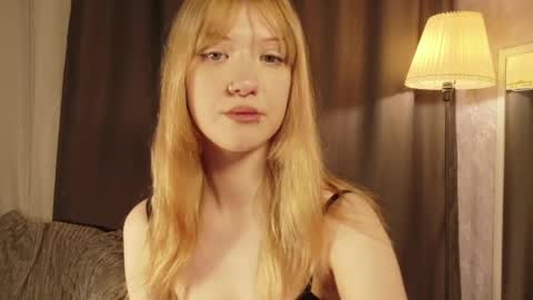 Lina online show from May 7, 8:23 pm