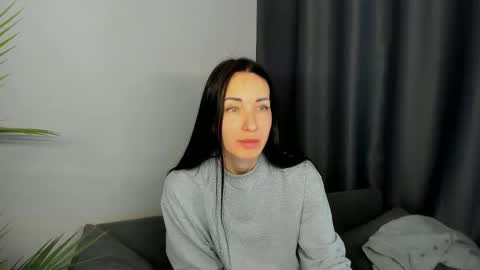 LinaLivee online show from March 26, 7:21 am