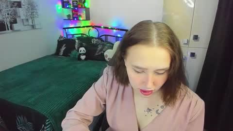 Lina online show from March 7, 11:01 pm