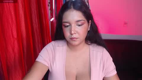 lincy_honeyy online show from November 18, 4:24 am