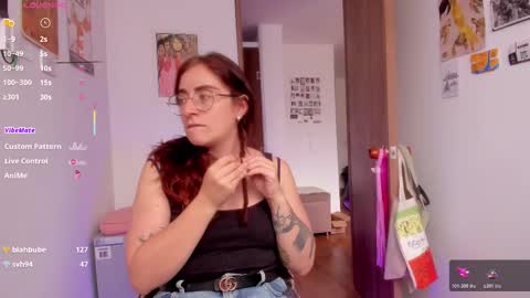 Giggles  online show from March 10, 4:00 pm