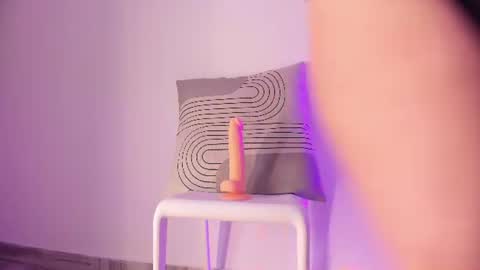 Linda  online show from July 15, 10:42 am