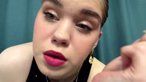 Kate online show from May 13, 4:35 pm