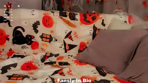 Lina online show from October 29, 2:49 am