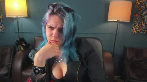 hello Ill be waiting for you during these hours tue 10am-5pm wed 3am-5pm thu 3am-5pm fri 3am-10am sat 10am-5pm sun 3am-1GMT online show from February 6, 3:10 am