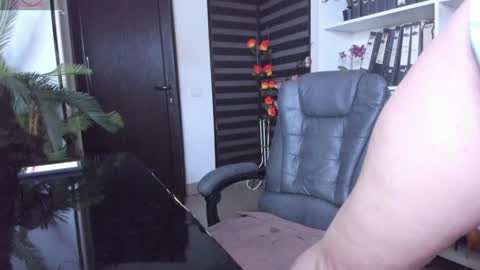 lisa online show from November 23, 3:09 am