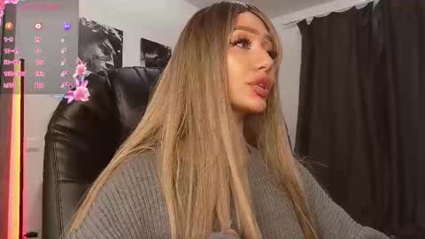 Lisa online show from February 21, 5:57 pm