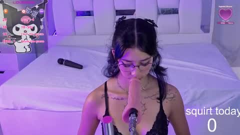 lisa_sweetas online show from May 29, 9:02 pm