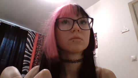Aileen online show from June 29, 10:15 am