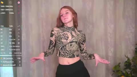 Molly online show from November 13, 5:45 pm