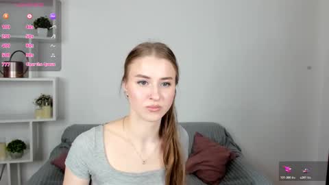 Lisa online show from March 26, 8:38 am