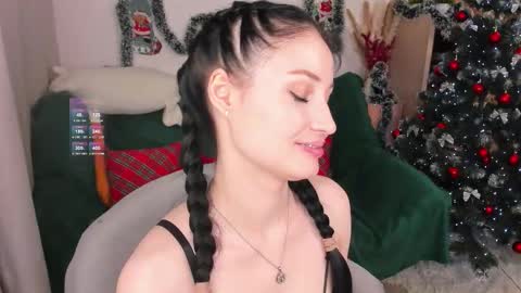 Lisa Moore online show from January 9, 6:45 pm