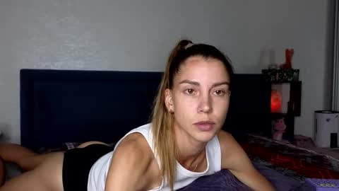 Snapshot of lisi4ka503933 chatting on September 18, 4:38 pm Lisi4ka online show from September 18, 4:38 pm