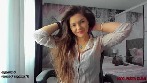 Snapshot of lissa__1 chatting on February 17, 9:56 am Lissa online show from February 17, 9:56 am