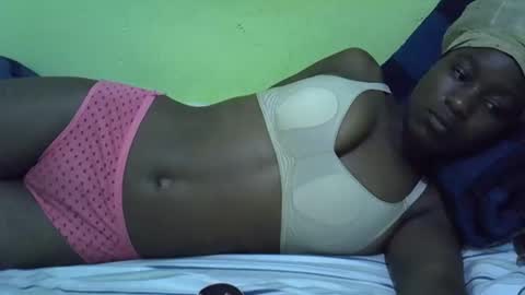 lisssa01 online show from September 14, 4:32 am