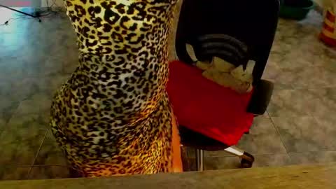 Liss online show from October 23, 4:46 pm